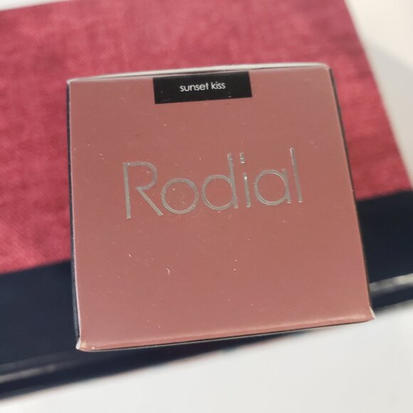 NEW Rodial Blush Drops in Sunset Kiss Natural Bronzy Glow 0.5oz - Picture 5 of 8